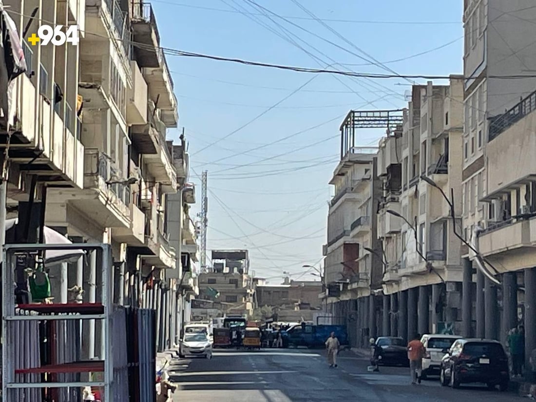 صور: إغلاق الطرق المؤدية إلى شارع المتنبي من 4 جهات.. الوصول سيراً على الأقدام