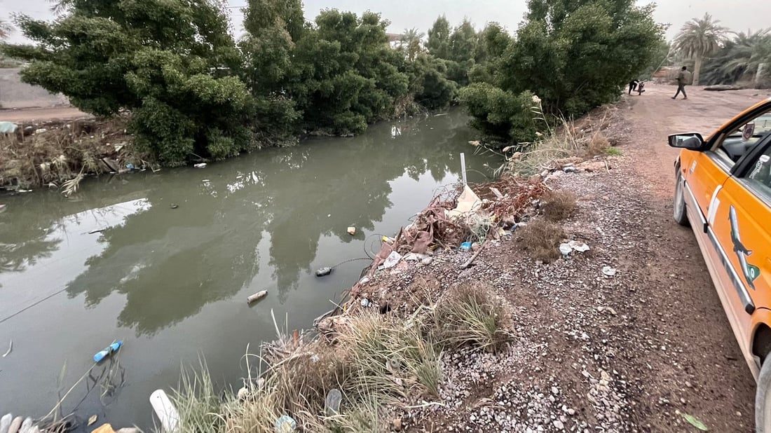 آخر صُناع القوارب شرق البصرة.. محبو الجولات النهرية يبقون صنعتنا على قيد الحياة