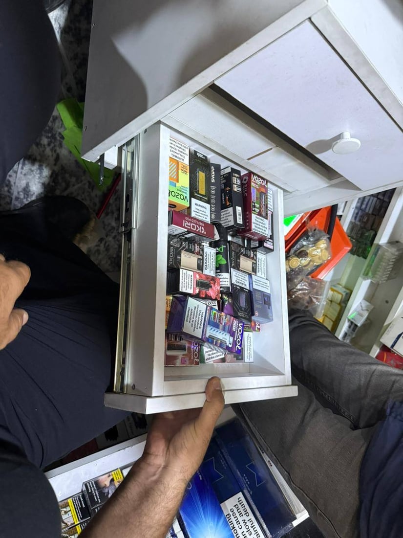 لەسەر فرۆشتنی ڤەیپ سێ شوێن داخران یەکێکیان دوکانی ئەکسێسواراتی خانمانە