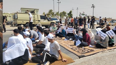 دەرچووانی کۆلێژەکانی خانەقین رێگای سەرەکی کەلار بۆ خانەقینیان داخستووە