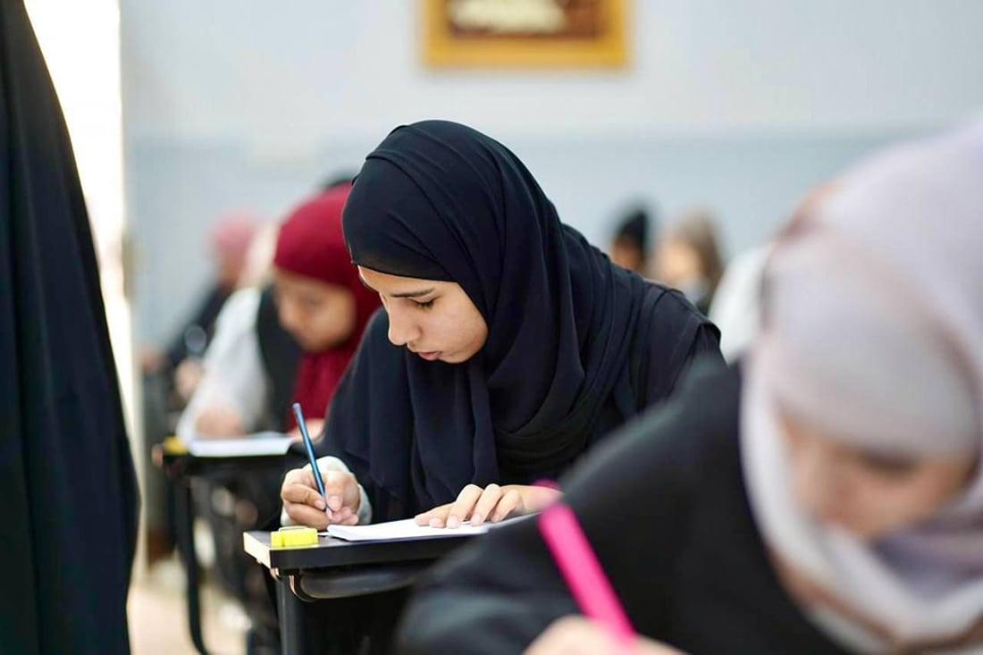 صور: وزير التربية يتفقد المراكز الامتحانية في النجف ويفتتح 8 مدارس جديدة