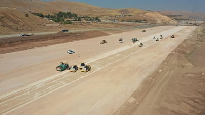 ئەو تەقەمەنیانە لابران کە رێگربوون بۆ شەقامی 100 مەتری سلێمانی