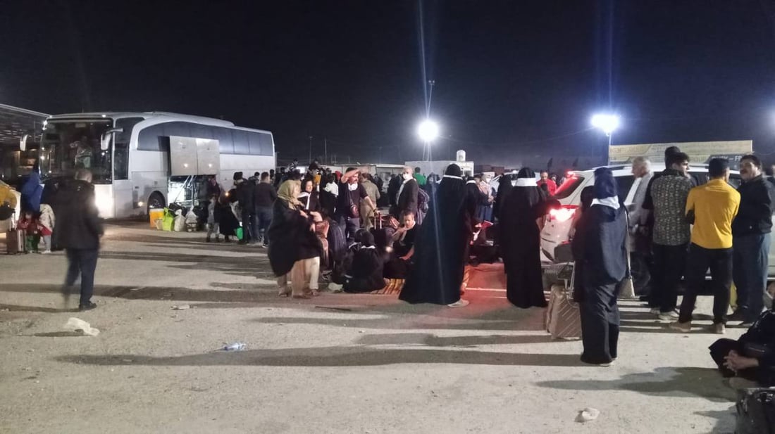 ازدحام بمنفذ زرباطية.. الإيرانيون يفضلون قضاء عطلة رأس السنة الشمسية في العراق
