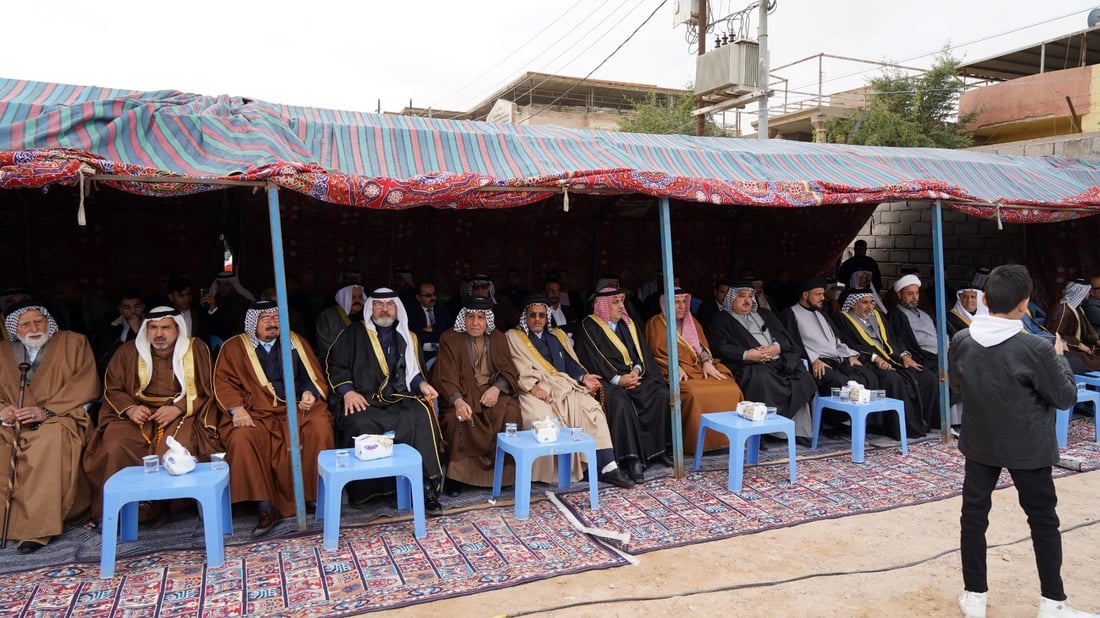 فيديو من ديوان عشيرة العبيدي.. شيوخ البصرة يدعون لحصر السلاح ونبذ النزاعات