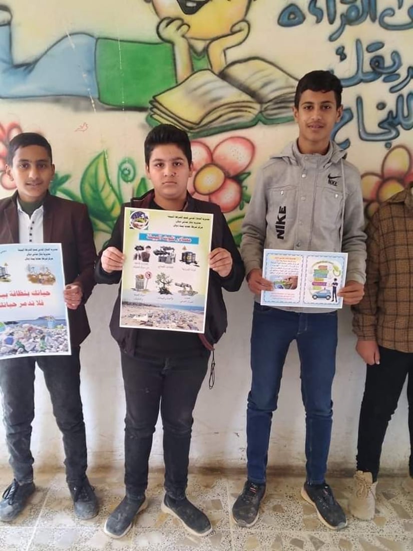 صور: شرطة البيئة تدخل مدارس بعقوبة لتوعية الأطفال عن أهمية أنهار بلادهم