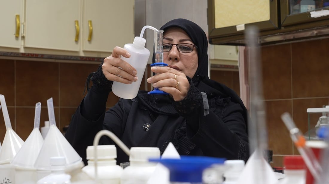 صور: سجال في البصرة بين البيئة والمجاري بعد رصد 700 نشاط ملوث بشط العرب
