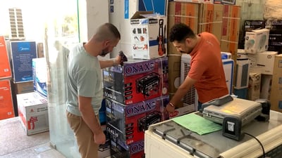 قطع الكهرباء يصل إلى 15 ساعة في سامراء.. جولة على سوق المولدات