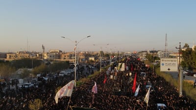 لقطات من سمائها: الطين على الوجوه و”الشور” انفلت.. سيد فاقد ألهب عزاء الناصرية