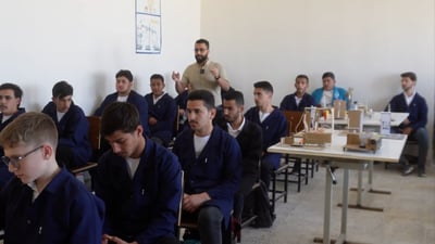 Haditha celebrates first graduating class from new oil refining program