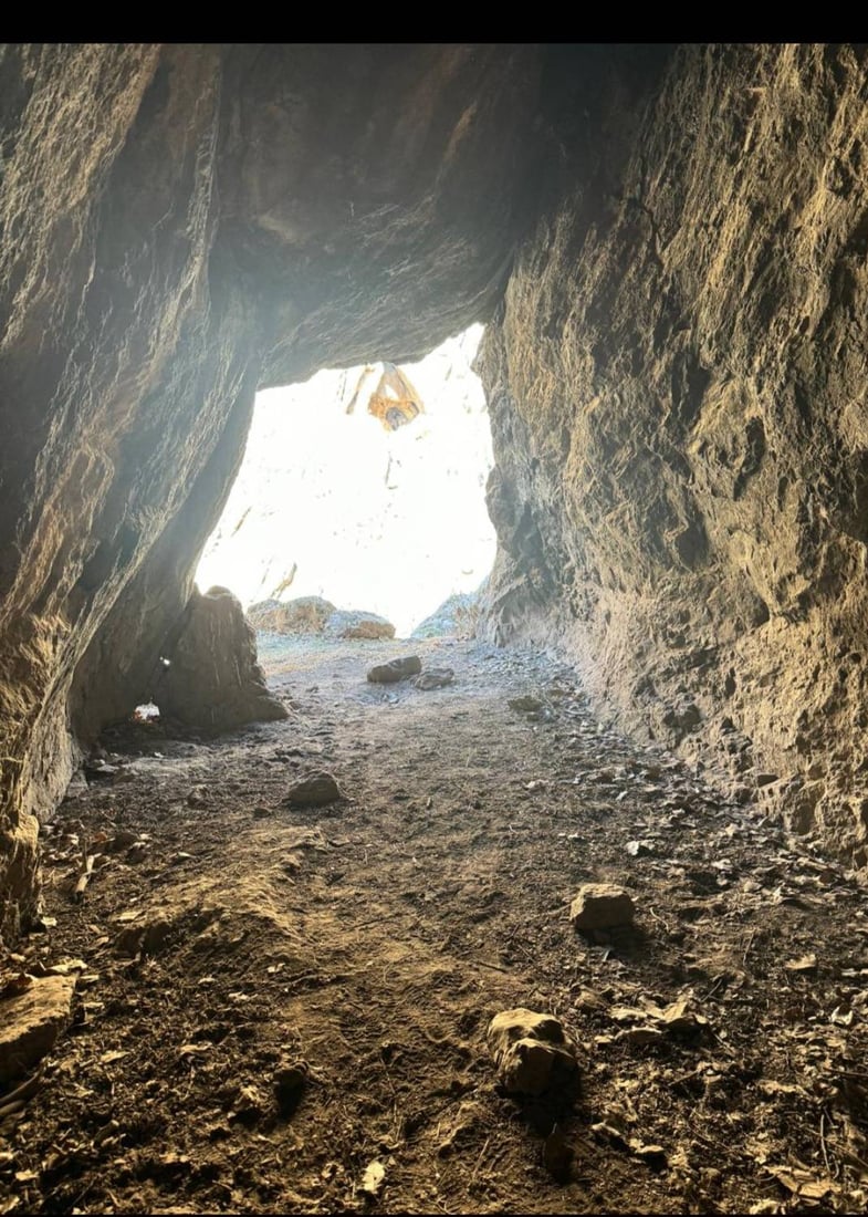 بۆ یه‌كه‌مجار چوار ئه‌شكه‌وتی سنوورى هیران و سكتان وه‌كو پێگه‌ى شوێنه‌وارى تۆمار كران