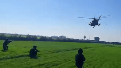 لقطات لا تراها كثيراً.. مداهمات العسكر بإسناد الطيران في ميسان (فيديو)