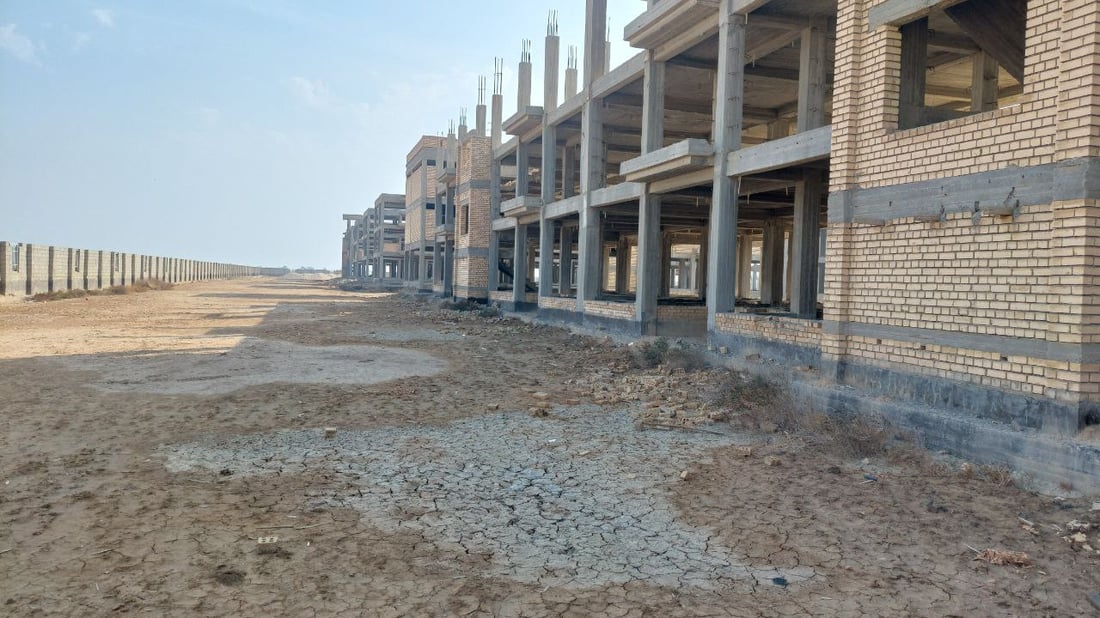 متوقف منذ أوامر العبادي.. المجمع السكني الوحيد في سوق الشيوخ سيحال إلى شركة جديدة