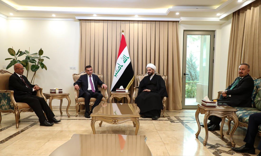 أمين العصائب يستقبل محافظ ذي قار الجديد والأخير يعد بتطبيق التوجيهات