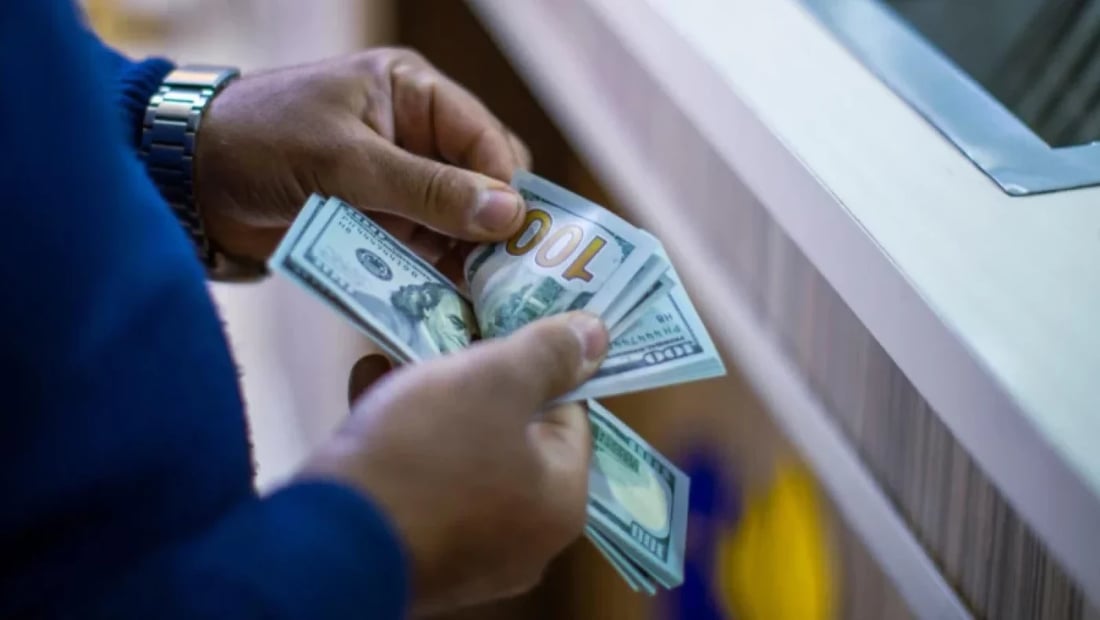 دولار العراق ينخفض.. أسعار الصرف في بورصات بغداد وأربيل والبصرة
