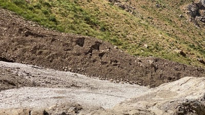 رەنوە بەفرێک سروشتى پرژێى تێکداوە