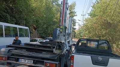 ناڤارایەک رێگەی گرتبوو باریان کرد