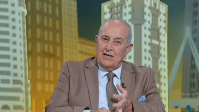 الاقتصاد العراقي منهك.. خبير يحدد “الوصفة الصعبة” للعلاج