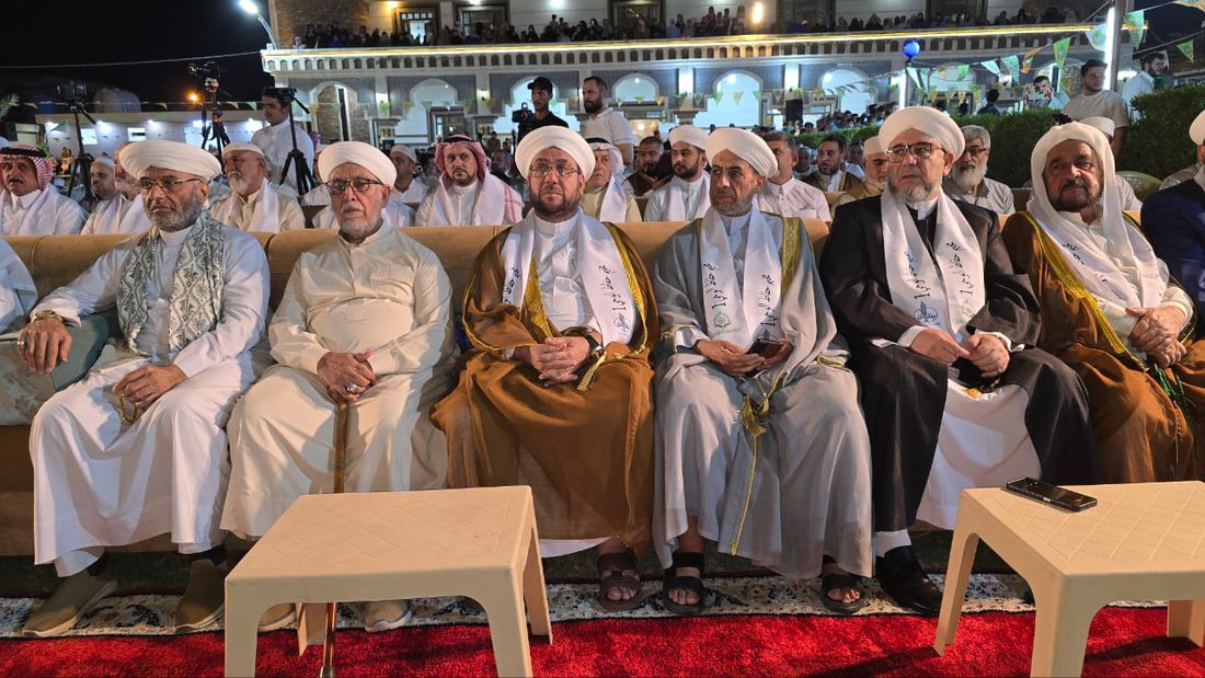 الفلوجة تحتفي بتخريج 120 حافظاً وحافظة للقرآن.. 115 عمرة وهدايا
