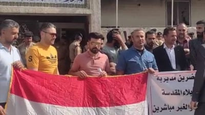 فيديو: تظاهرة غاضبة لمحاضري “الملحق” في كربلاء.. “نركض منذ عام”