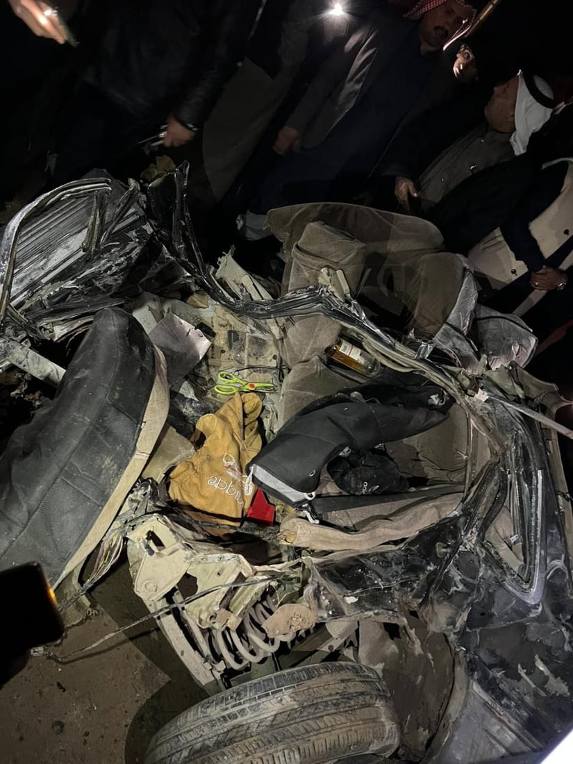 مصرع 5 أشخاص بحادث سير بين سيارتين وصهريج على طريق تكريت – بيجي (صور)