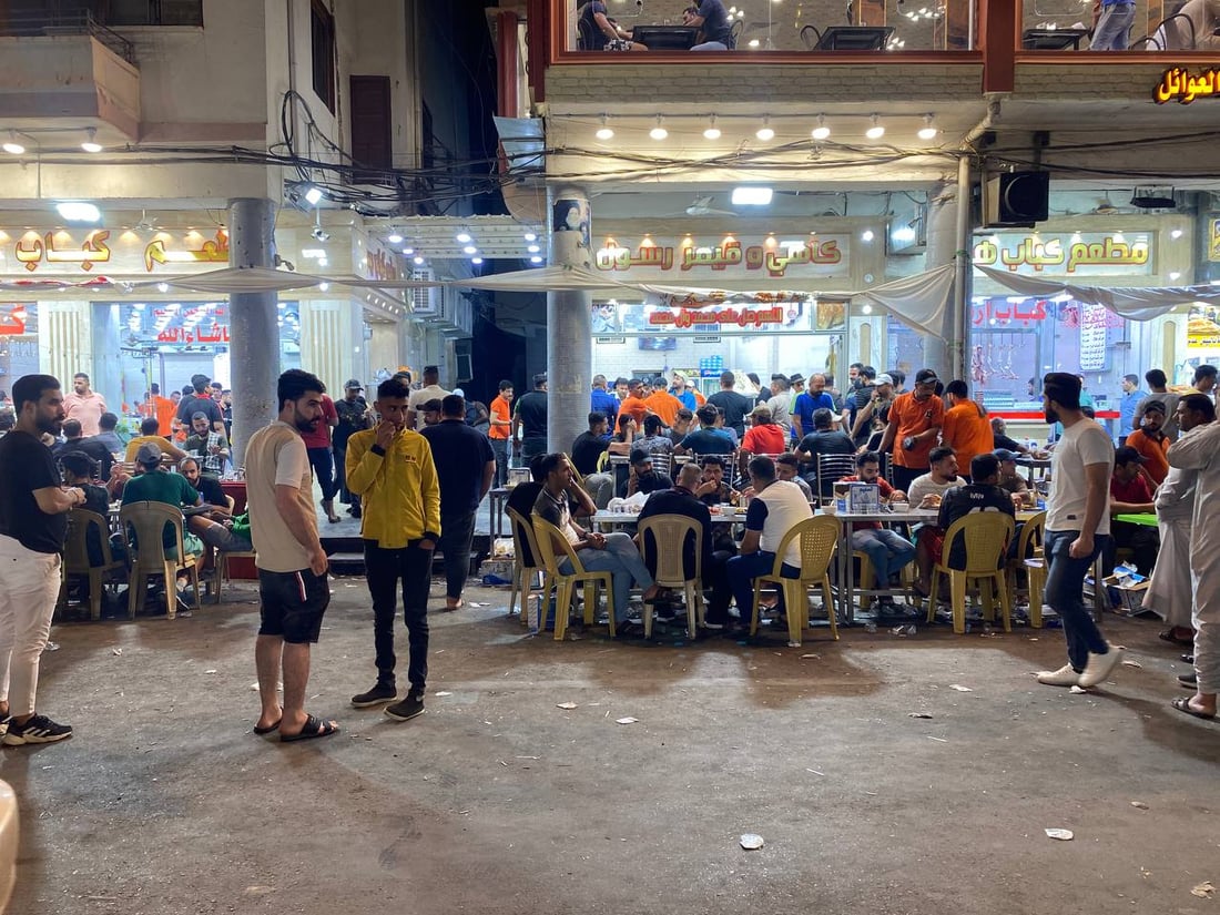 بغداد: سهرة العوائل والأصدقاء أجمل في الصدرية والزبائن من الأنبار وواسط (صور)