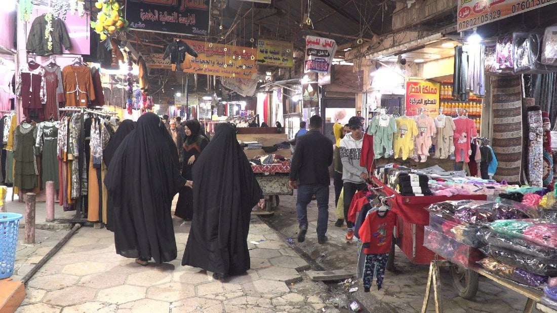 “مداهمات يومية”.. بلدية الحلة تلزم المحال بحاويات النفايات وتغرّم المخالفين