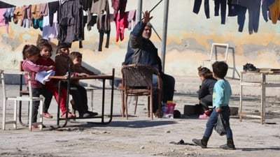 کۆبوونەوەکانی هەسەدە و حکومەتی سوریا لە ئازارەکانی کۆبانێی کەم نەکردووەتەوە