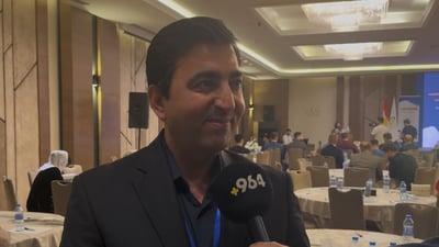 شیعر و پزیشکى پێکەوە کۆکردووەتەوە