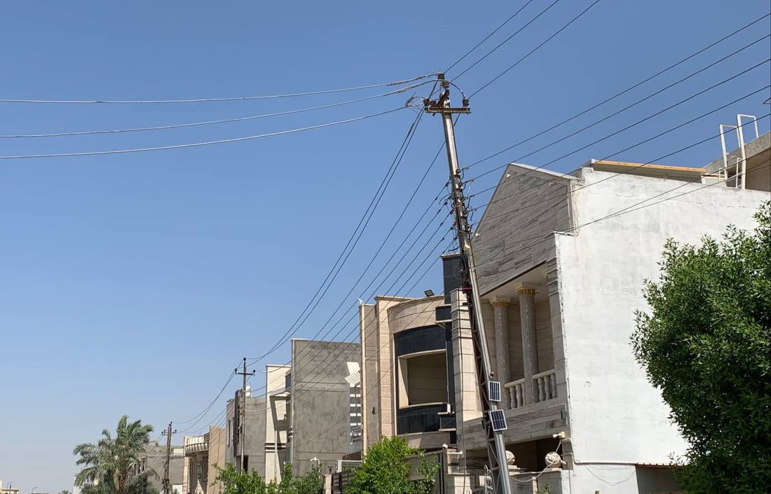 صور: حي القادسية البغدادي يودع أعمدة الكهرباء إلى الأبد.. التيار مستمر