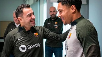 سبەی بارسێلۆنا بە هاندەرانی دەناسێنێت