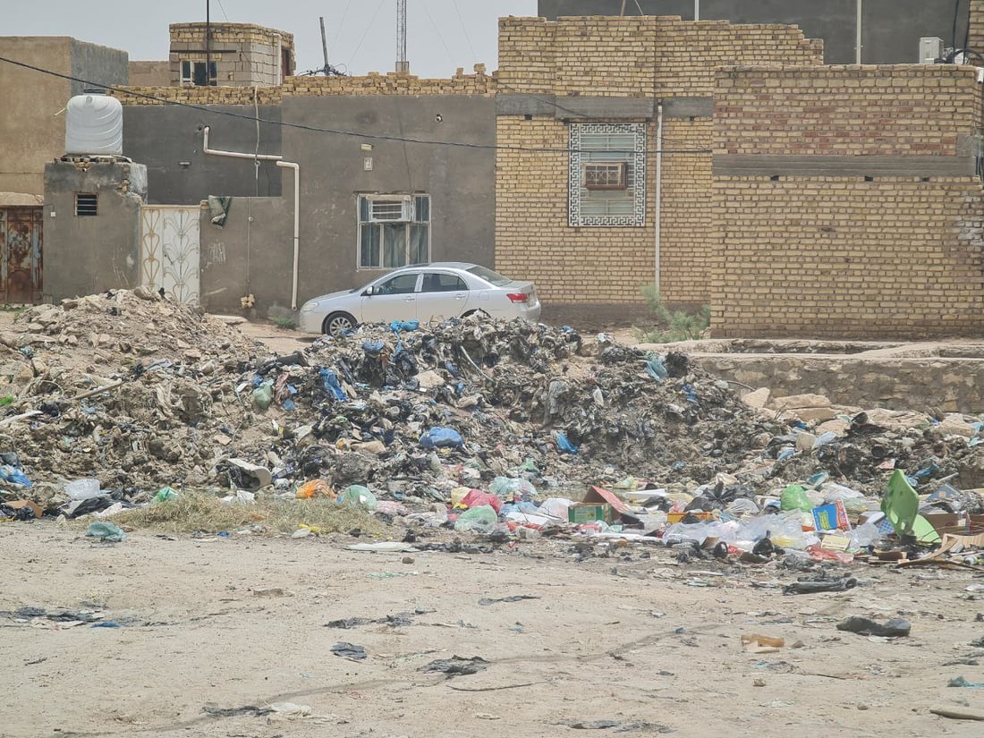 صور: حي الجامعة في السماوة لا يعرف الخدمات ولا النظافة.. “النزفية وشيكة”!