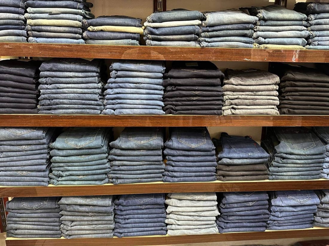 صور: وصلت ملابس الصيف إلى سوق بعقوبة.. البيع “للمعاميل” والموظفون سحبوا “سلف”