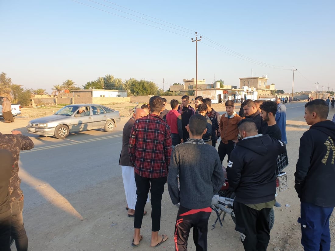 اصطدام بين “كراون” ودراجة نارية بسبب السرعة الفائقة في السعدية (صور)