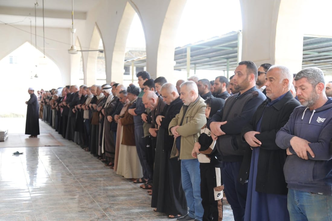 كل الأنبار تعرف الدكتور وليد عبد الحميد.. هيت تشيع طبيبها الأول (صور)