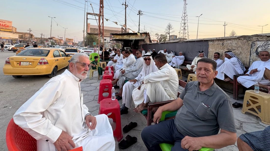 The sidewalk café that shaped Al-Zubair’s cultural conversations