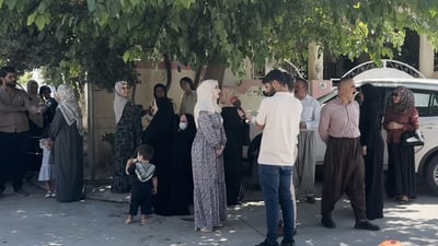کەسوکار و نەخۆشانی هیمۆفیلیا لە بەردەم نەخۆشخانەی هیوا گردبوونەوە