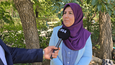 لەسەر خۆپیشاندانەکەی سبەی قسەی بۆ 964 کرد و دەستگیر کرا