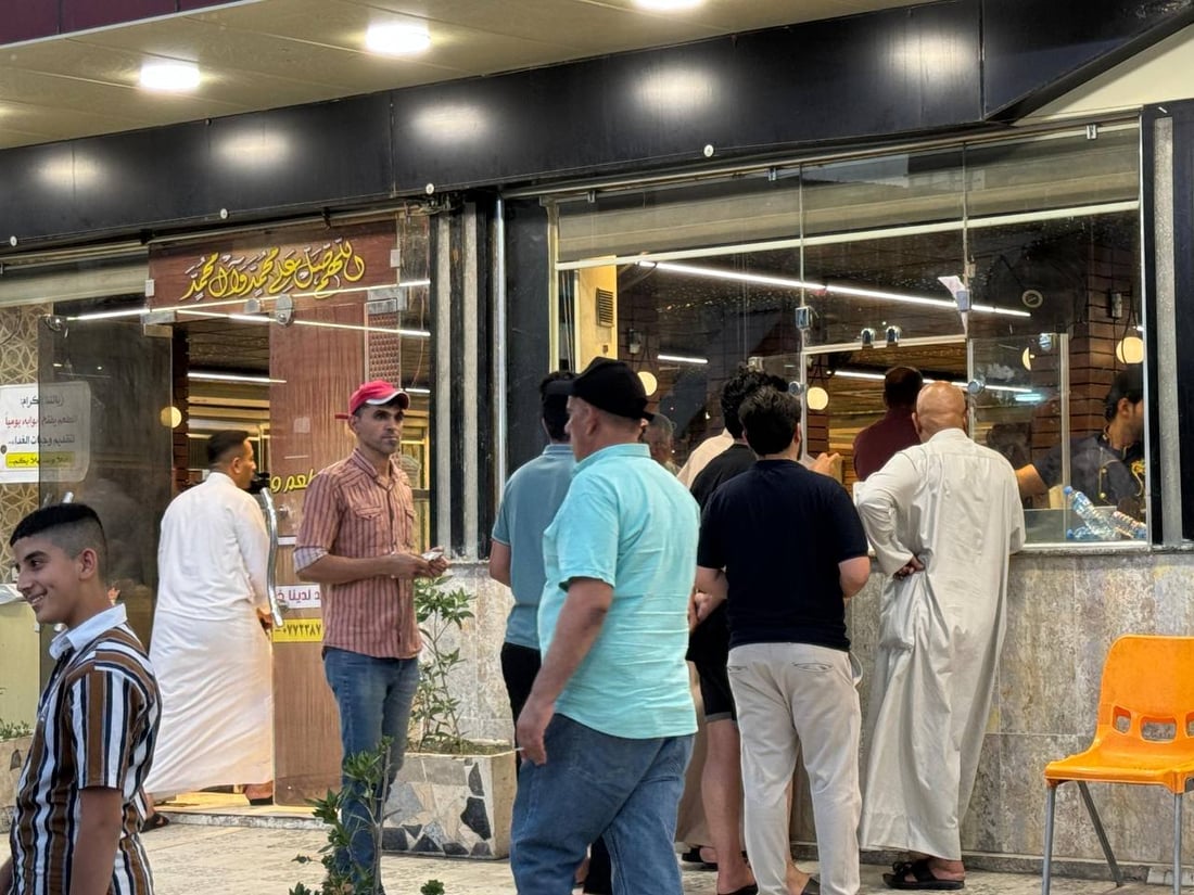 صور ليلية من مطاعم الكوت.. لم تعد تستوعب أعداد الزبائن