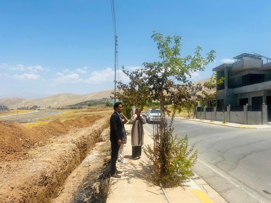 کارمەندی کۆمپانیایەک ئاگر دەکاتەوە و ژمارەیەک داری گۆران سیتی دەسووتێن