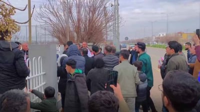 مامۆستایانی ناڕازی شارەزوور  لەناو حەرەمی پەروەدە خۆپیشاندانیان ئەنجامدا 