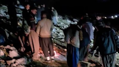 كەسێک لە شاخی پیرەمەگروون هەڵدێراوە و بریندارە