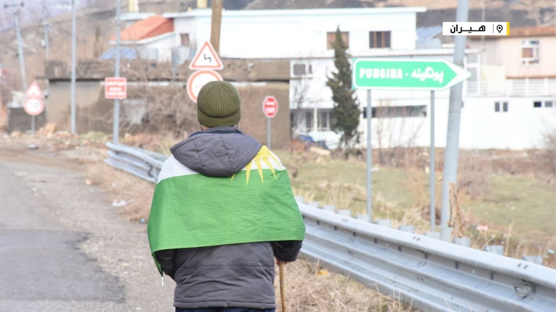 هاووڵاتییەک لە هیرانەوە بەپێ بەرەو هەولێر بەڕێکەوت