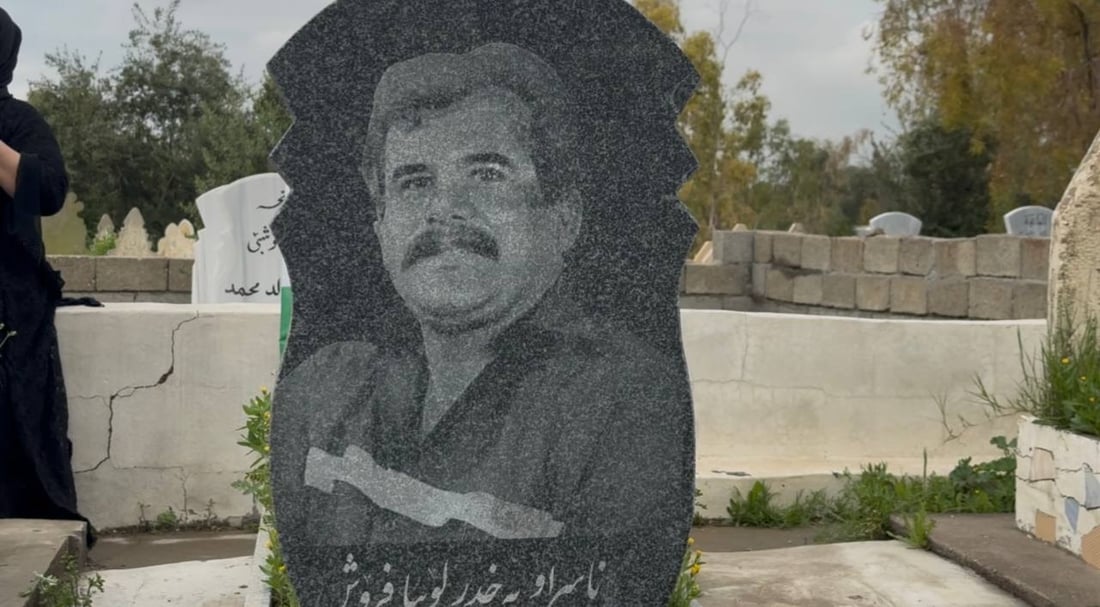 چەپکە گوڵی وەفاداری بۆ یادی 35 ساڵەی شەهیدبوونی “خدر لۆبیافرۆش” دانرا