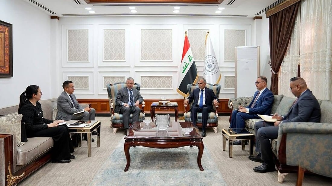 المالية تستعين بخبرات البنك الدولي لصياغة موازنة الزيدي
