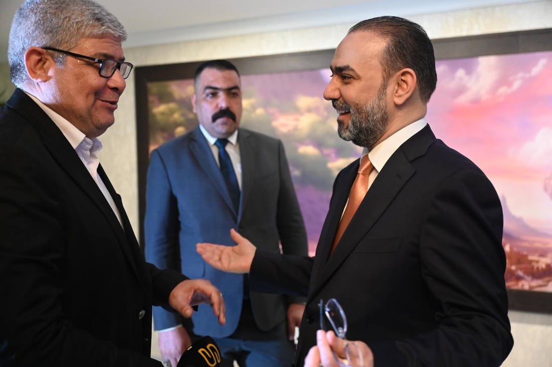 نوفل أبو رغيف يرعى مؤتمراً لمواجهة التضليل الإعلامي وحملات التشويه والابتزاز