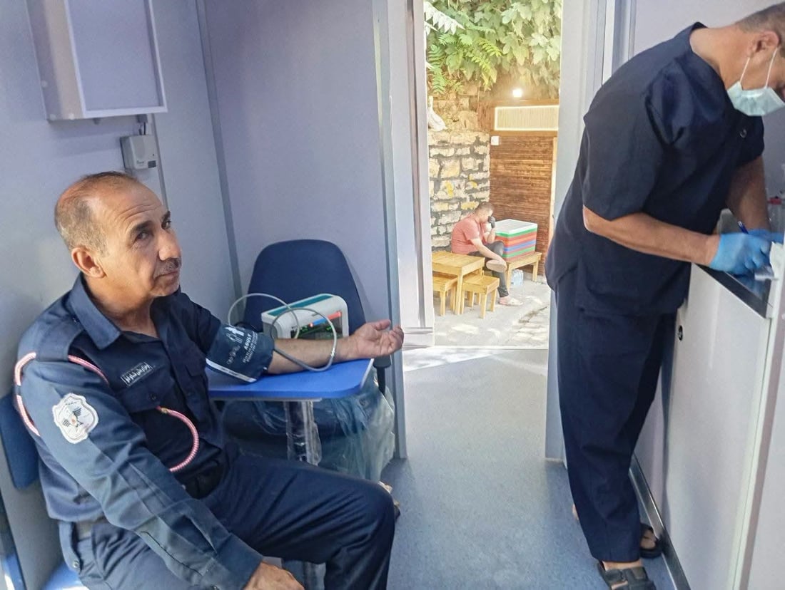 تیمەکانی تەندروستی هەڵەبجە لە خزمەتی گەشتیاراندا بوون