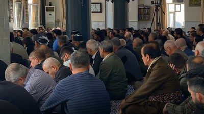 به‌ زمانى ئاماژه‌ وتارى هه‌ینى بۆ نابیسته‌كان ده‌گوازرێته‌وه‌