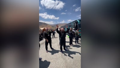 شاهد: شيعة أذربيجان بين جبال أربيل.. لطم وحزن و”يا زينب”