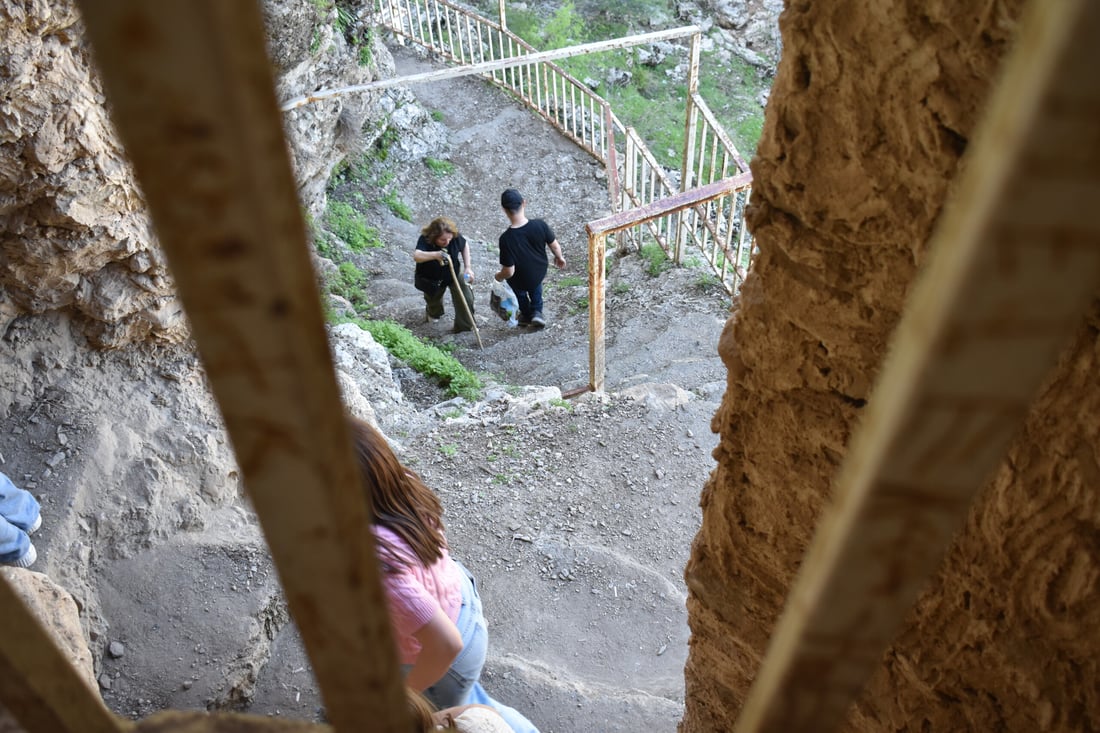 صور: مسيحيو شقلاوة يحيون ذكرى ربن بويا على ارتفاع 1270 متراً