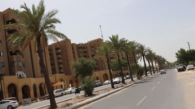 “مقرنص ونخيل ونافورة”.. بلدية الكرخ تتعهد بخدمات “مميزة” في شارع حيفا (صور)